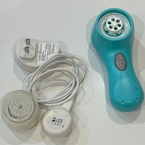 Clarisonic MIA 2 Facial Cleansing Brush